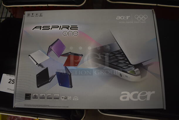 Acer Model KAV60 10" Aspire One Laptop.  - Image 7 of 7