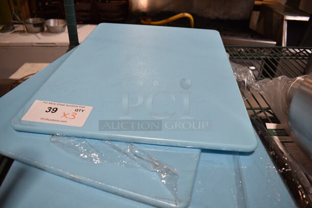 3 BRAND NEW SCRATCH AND DENT! Vollrath 5200230 Color-Coded 20" x 15" x 1/2" Blue Cutting Board. 3 Times Your Bid! - Image 3 of 4