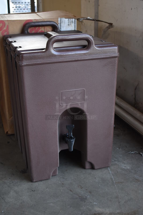 BRAND NEW IN BOX! Cambro 1000LCD Brown Poly Insulated Drink Holder Dispenser. 26x26x24 - Image 5 of 10