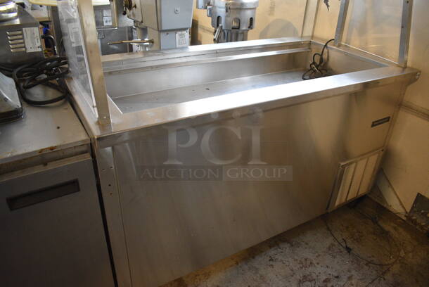 Delfield Shelleysteel Stainless Steel Commercial Refrigerated Buffet Station w/ Sneeze Guard on Commercial Casters. 115 Volts, 1 Phase. 60x30x60. Tested and Working! - Image 3 of 7
