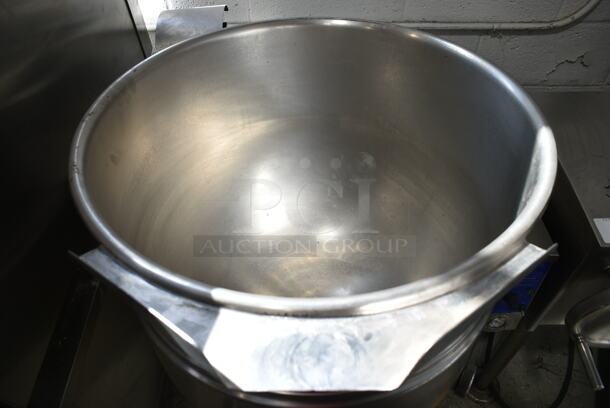 Cleveland KGL-40T Stainless Steel Commercial Floor Style Natural Gas Powered 40 Gallon Steam Kettle Manual Tilting Kettle.  - Image 5 of 7