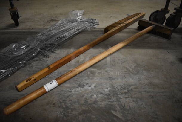 2 Brushes. 49", 40". 2 Times Your Bid! - Image 1 of 2