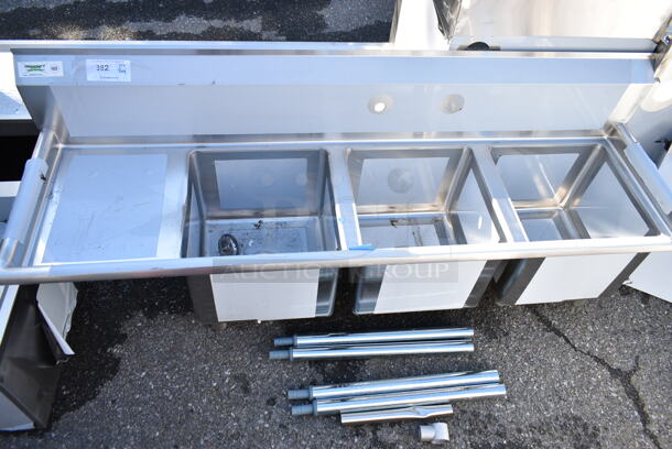 BRAND NEW SCRATCH AND DENT! Regency 600S3151515L Stainless Steel Commercial 3 Bay Sink w/ Left Side Drain Board. Bays 15x15. Drain Board 13.5x17