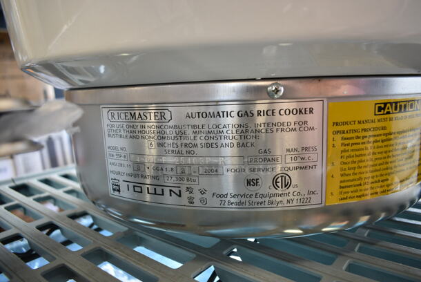 BRAND NEW SCRATCH AND DENT! RiceMaster Town RM-55P-R Liquid Propane 110 Cup (55 Cup Raw) Gas Rice Cooker and Warmer.  - Image 8 of 8