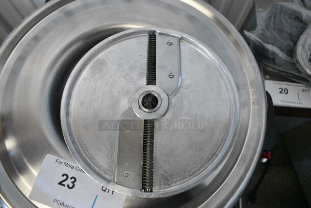 2 BRAND NEW SCRATCH AND DENT! Items Including AvaMix 177CJUL532 5/32" Julienne Cutting Disc, Food Processor Slicing Blade. 2 Times Your Bid!  - Image 4 of 6