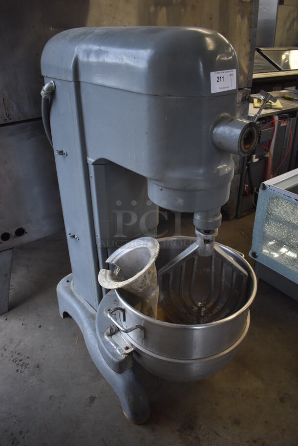 Hobart L800 Metal Commercial Floor Style 80 Quart Planetary Dough Mixer w/ Metal Mixing Bowl, Dough Hook and Paddle Attachments. 208 Volts, 3 Phase. 30x45x57 - Image 3 of 8