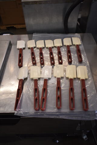 Lot of 13 BRAND NEW! Rubber Spatulas. 