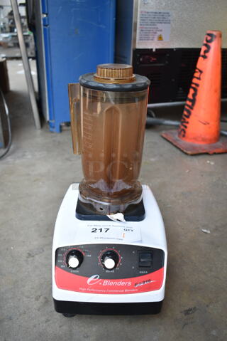 Ling Yang Blenders Metal Countertop Blender w/ Pitcher. 120/240 Volts, 1 Phase. 