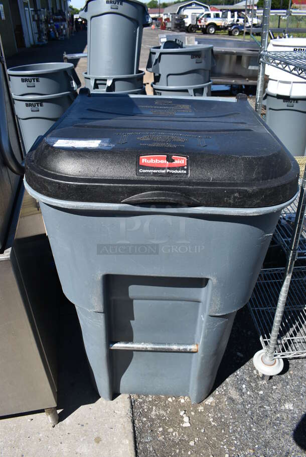 Rubbermaid Black Gray Poly Trash Can. 28x36x44