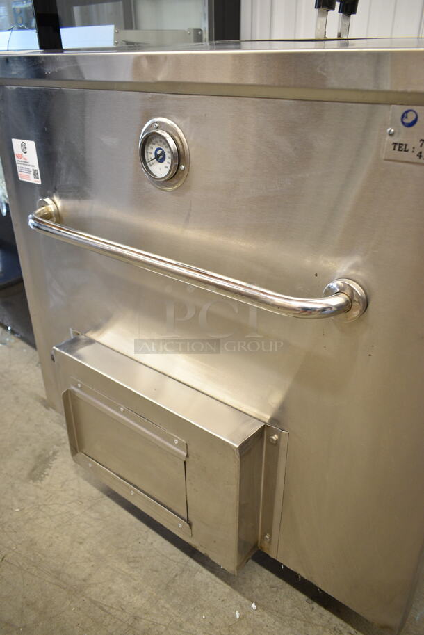 BRAND NEW SCRATCH AND DENT! Morni Stainless Steel Commercial Natural Gas Powered Tandoori Tandoor Oven on Commercial Casters.  - Image 4 of 7
