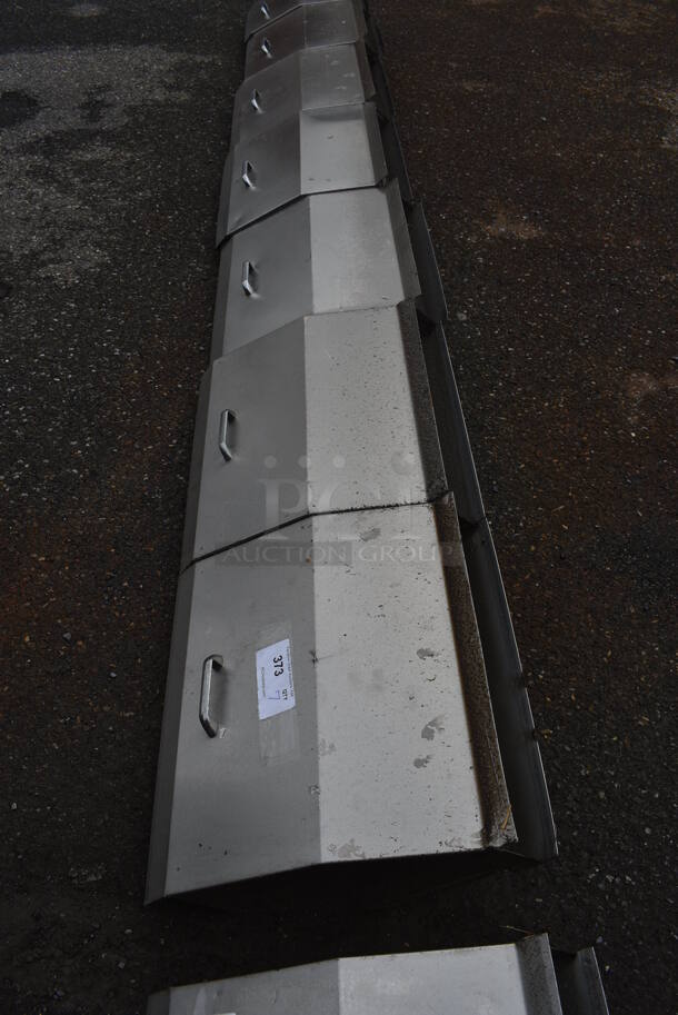 7 Stainless Steel Grease Hood Filters. 19.5x18x10, 15.5x18x10. 7 Times Your Bid! - Image 2 of 4