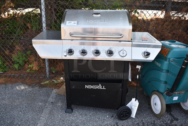 NexGrill 720-0888S Expert Grill 5 Burner Propane Gas Grill with Side Burner - Image 2 of 8