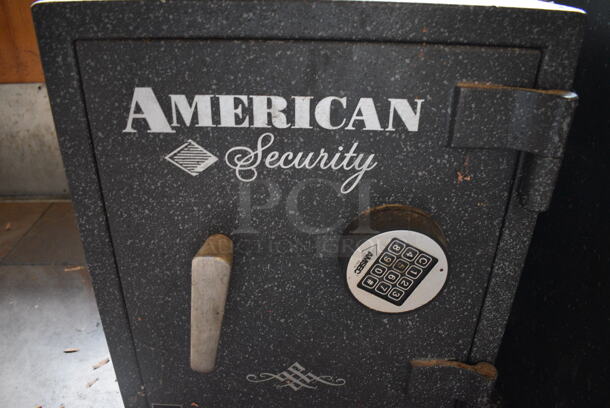 American Security Gray Metal Single Compartment Safe. Does Not Come w/ Combination. 17x20x21. BUYER MUST REMOVE. (Susquehanna Ale House) - Image 4 of 4