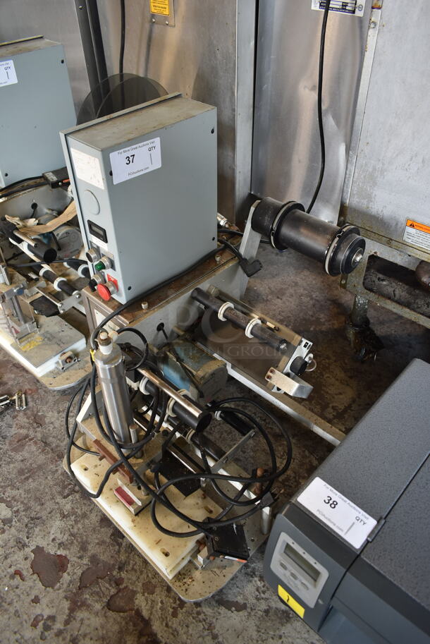 Quadrel TL2 Metal Countertop Semi Automatic Labeling Machine. 120 Volts, 1 Phase. Tested and Powers On - Image 3 of 9