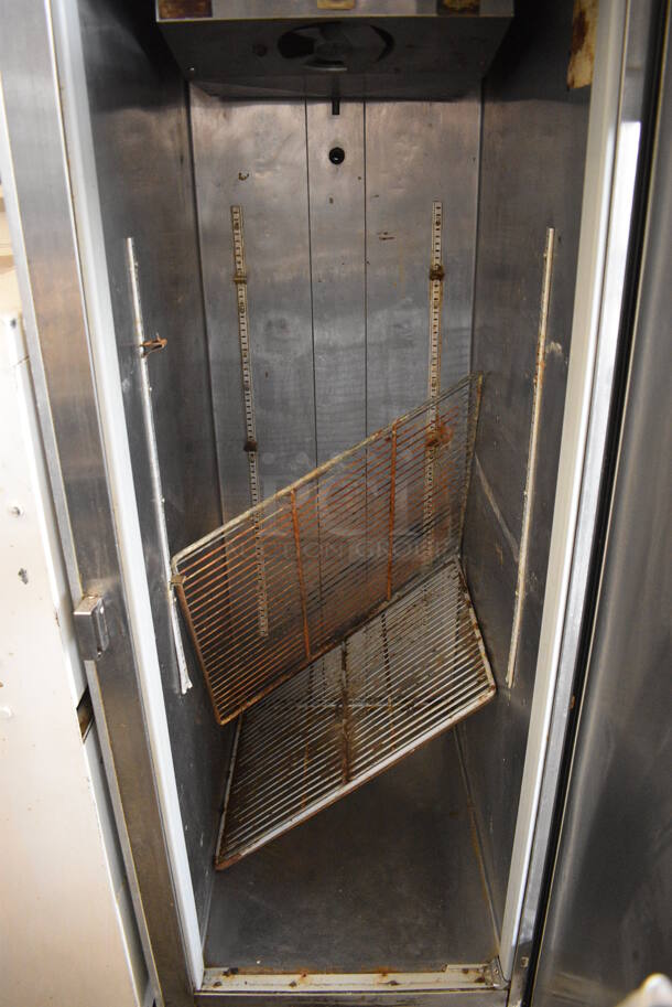 Migali Model R-24-ST Stainless Steel Commercial Single Door Reach In Cooler. 115 Volts, 1 Phase. 25x33x79. Tested and Powers On But Does Not Get Cold. - Image 5 of 6
