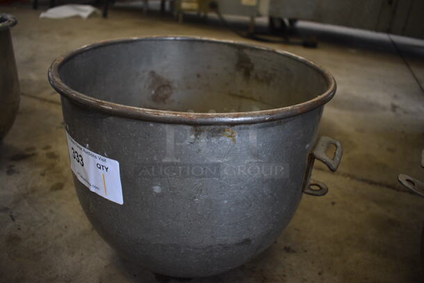 Hobart A200 Metal Commercial 20 Quart Mixing Bowl. 14.5x13x11.5 - Image 3 of 5