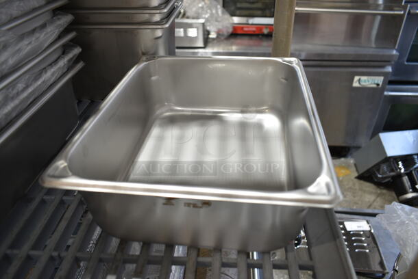 11 BRAND NEW SCRATCH AND DENT! Items Including Vollrath Vollrath 30240 Super Pan 1/2 Size 4" Deep Heavy-Duty Anti-Jam Stainless Steel Steam Table / Hotel Pan - 20 Gauge, 10 Vigor 07524VS 1/3 Size 6" Deep Anti-Jam Stainless Steel Steam Table / Hotel Pan. 11 Times Your Bid!  - Image 3 of 7