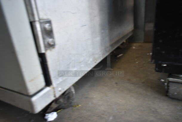 Metro FlavorHold Metal Single Door Undercounter Heated Holding Cabinet on Commercial Casters. Cannot Test Due To Damaged Plug - Image 3 of 3