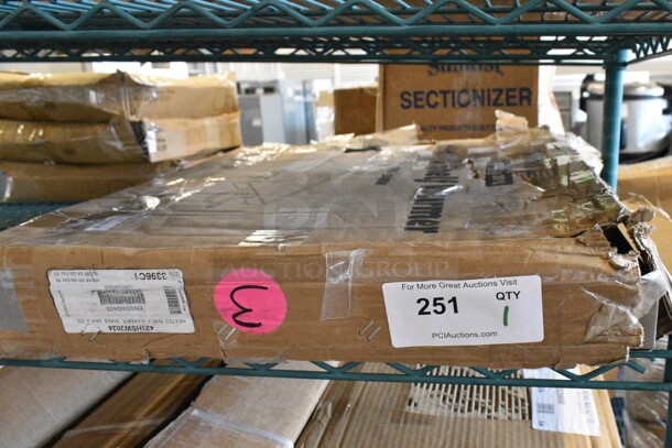 BRAND NEW SCRATCH AND DENT! ServIt 423HSW2024 24" Stainless Steel Heated Shelf Warmer. 120 Volts, 1 Phase.  - Image 2 of 3