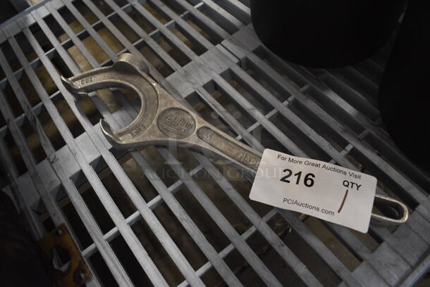 Tablecraft Metal Barrel Opener. 15x2x4 - Image 1 of 3