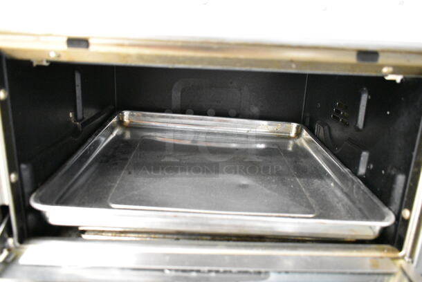 Cuisinart TOB-195 Metal Countertop Toaster Oven. 120 Volts, 1 Phase.  - Image 4 of 7