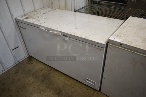 Coldline XF-512 Metal Chest Freezer. 115 Volts, 1 Phase. Tested and Working! - Image 1 of 5