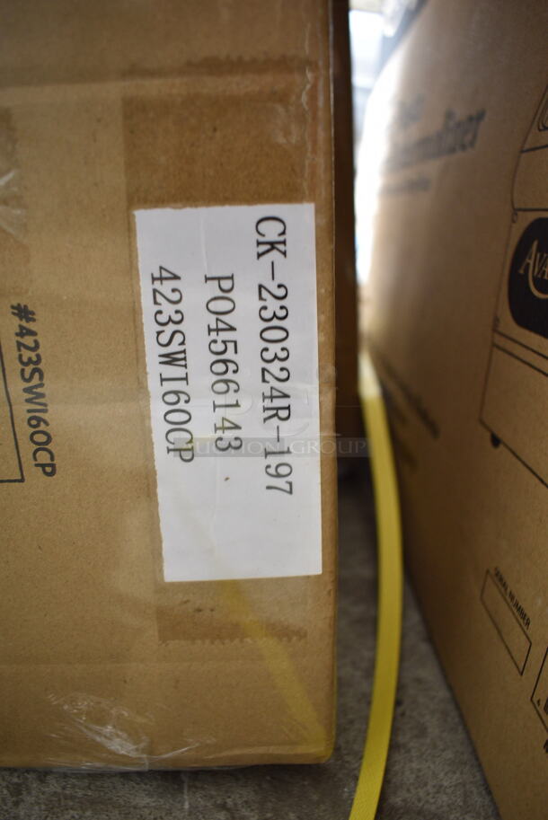 2 BRAND NEW IN BOX! ServIt 423SWI60CP Stainless Steel Commercial 60" High Wattage Strip Warmer with Adjustable Infinite Controls and Cord. 120 Volts, 1 Phase. 2 Times Your Bid! - Image 3 of 4