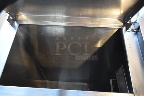 SC72D Stainless Steel Commercial Pizza Prep Table. 115 Volts, 1 Phase. Tested and Powers On But Does Not Get Cold - Image 4 of 9
