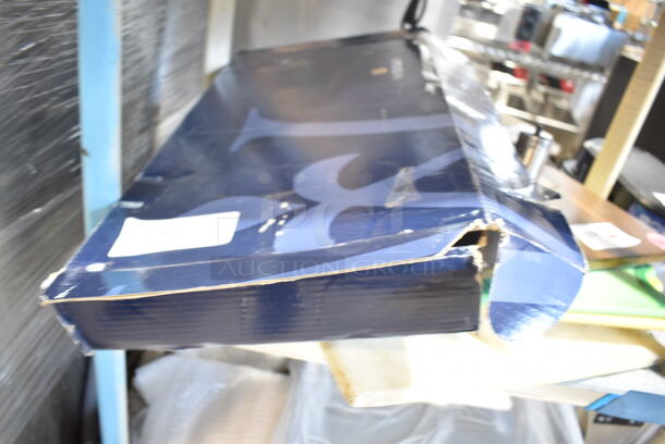BRAND NEW SCRATCH AND DENT! Waterloo  750PRAXF 1.15 GPM Pre-Rinse Assembly with Riser, Hose, and Spray Valve - Image 3 of 3