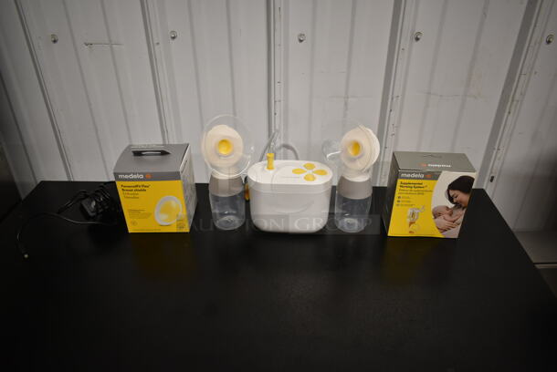 LIKE NEW! 2023 Medela Pump in Style Double Breast Pump w/ 2 Bottles, Accessories - Image 1 of 7