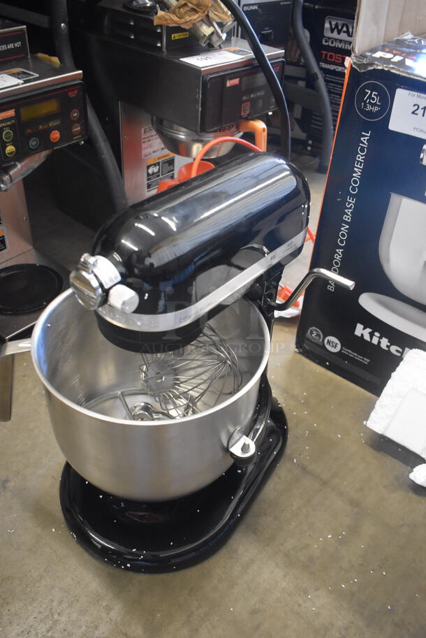 BRAND NEW IN BOX! KitchenAid KSM8990OB Black Metal Countertop Bowl Lift 8 Quart Mixer w/ Mixing Bowl, Dough Hook, Paddle and Whisk Attachments. 120 Volts, 1 Phase. 10x17x17. Tested and Working! - Image 3 of 5