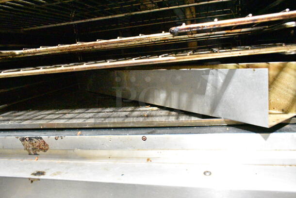 2 Vulcan VC6GD-SEFCAM5 Stainless Steel Commercial Natural Gas Powered Full Size Convection Oven w/ View Through Doors, Metal Oven Racks and Thermostatic Controls. 2 Times Your Bid! - Image 7 of 10