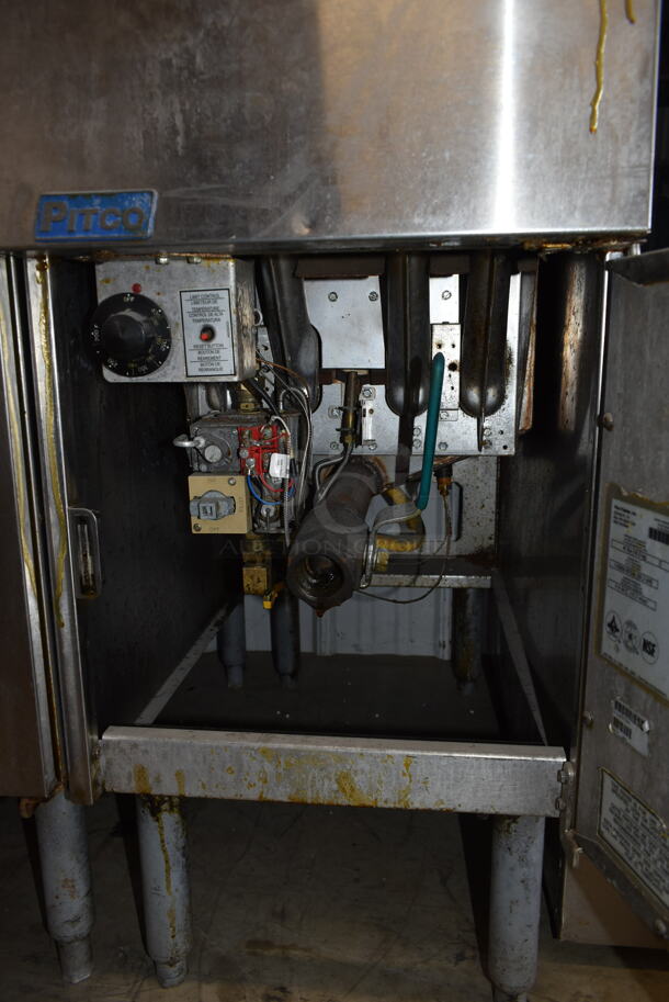 2015 Pitco Frialator SG14 Stainless Steel Commercial Floor Style Natural Gas Powered Deep Fat Fryer w/ 2 Metal Fry Baskets. 110,000 BTU. - Image 4 of 5