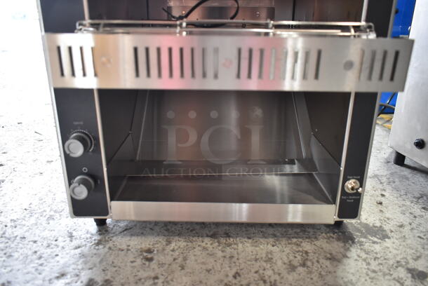 BRAND NEW SCRATCH AND DENT! Vollrath CT2BH-120400 JT1BH Conveyor Toaster with 2 1/2" Opening . 120 Volts, 1 Phase. Tested and Working! - Image 4 of 5