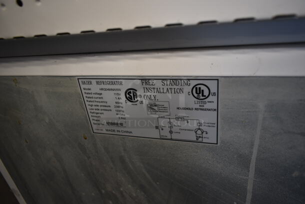 Haier HRQ04WNAWW Metal Mini Cooler. 115 Volts, 1 Phase. Tested and Powers On But Does Not Get Cold - Image 4 of 4