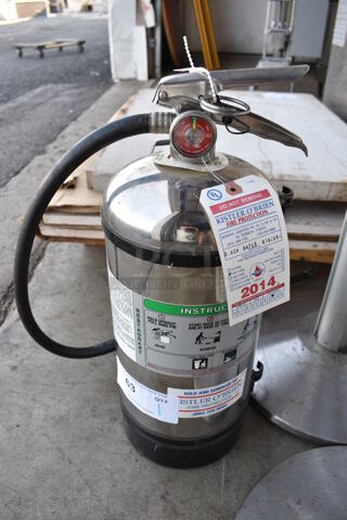 Wet Chemical Fire Extinguisher. 8x10x20
