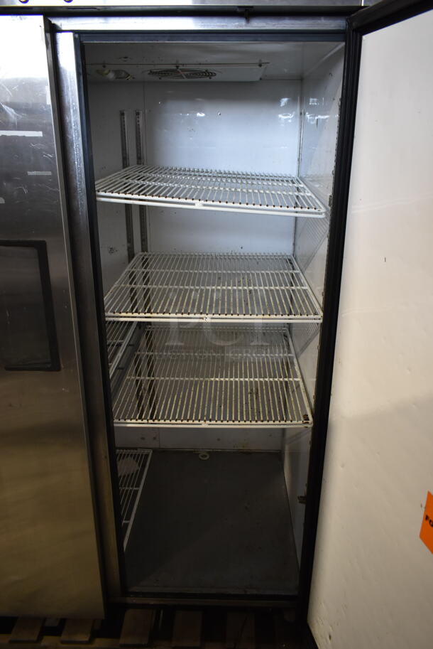 2014 True TG2R-2S ENERGY STAR Stainless Steel Commercial 2 Door Reach In Cooler w/ Poly Coated Racks. 115 Volts, 1 Phase. Tested and Working! - Image 9 of 9