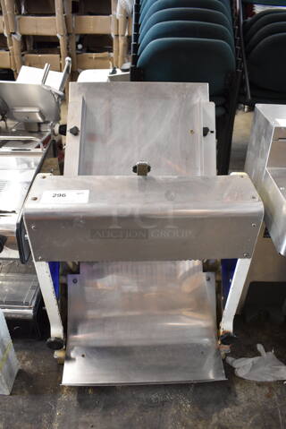 Metal Commercial Countertop Bread Loaf Slicer. 110 Volts, 1 Phase. Tested and Working!