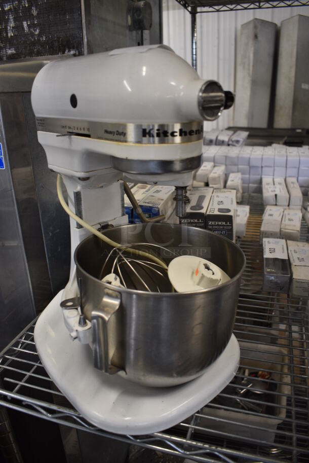 KitchenAid Metal Countertop Planetary Mixer w/ Metal Mixing Bowl, Whisk, Paddle and Dough Hook Attachments. 10x14x17. Tested and Working! - Image 5 of 6
