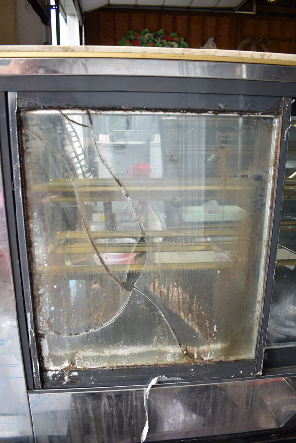 Kinco SRM38 Metal Commercial Floor Style Deli Display Case Merchandiser. See Pictures for Glass Damage. 220 Volts, 1 Phase. - Image 5 of 10