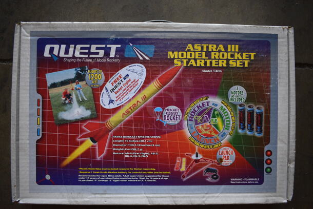 BRAND NEW! Quest Astra III Model Rocket