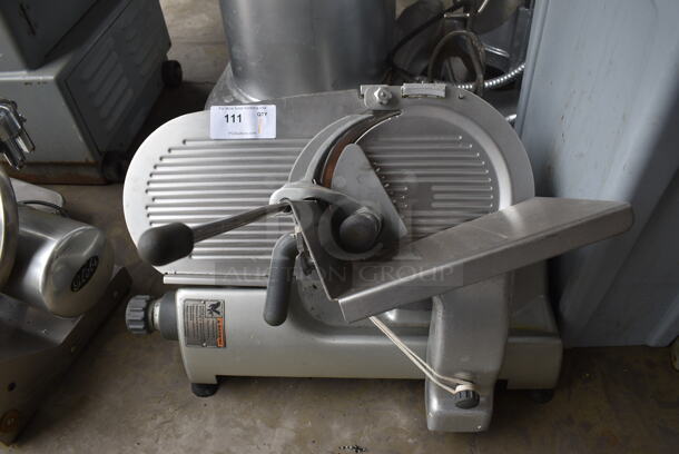 Hobart Stainless Steel Commercial Countertop Meat Slicer w/ Blade Sharpener. 115 Volts, 1 Phase. 26x26x23. Tested and Working!