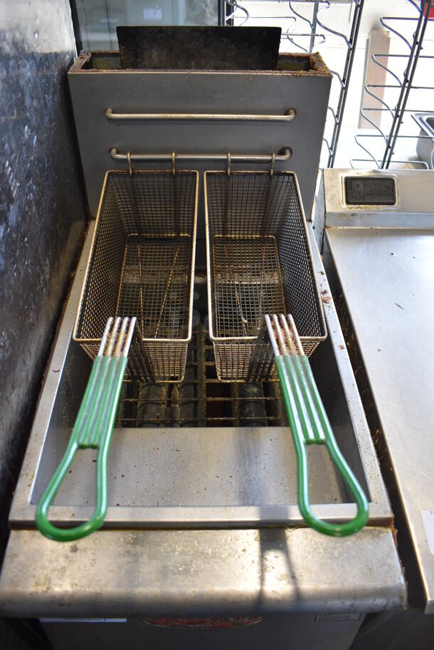 2016 Avantco Model FF300-N Stainless Steel Commercial Natural Gas Powered Deep Fat Fryer w/ 2 Metal Fry Baskets. 90,000 BTU. 15.5x30x48  - Image 3 of 5