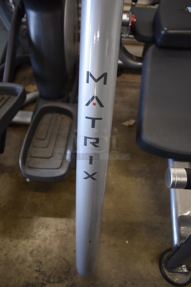 Matrix Commercial Floor Style Stepper Machine. Cannot Test Due To Missing Power Cord - Image 7 of 7