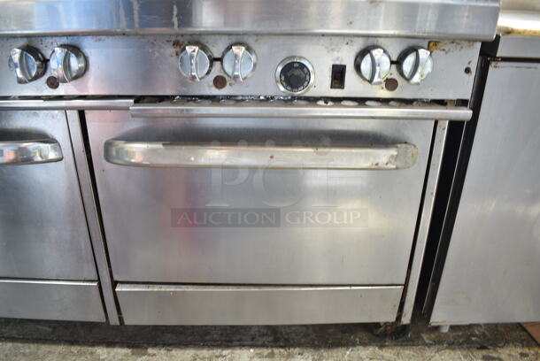 Southbend Stainless Steel Commercial Natural Gas Powered 10 Burner Range w/ 2 Ovens, Over Shelf and Back Splash.  - Image 4 of 9