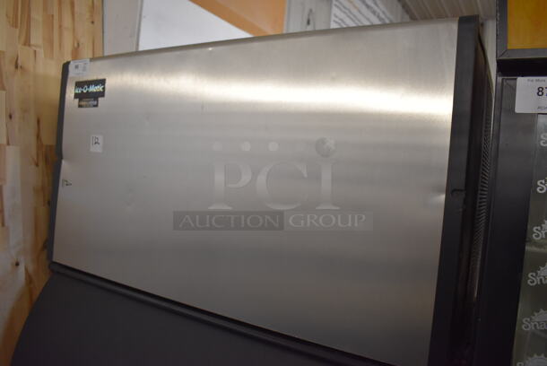Ice O Matic ICE1406FA7 Air Cooled Stainless Steel Commercial Ice Machine Head on Ice O Matic B100PSB Commercial Ice Bin. 208-230 Volts, 1 Phase. 48x32x76 - Image 2 of 8