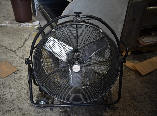 Utilitech SFDC-600AT2OS Metal Fan. 120 Volts, 1 Phase.  - Image 1 of 2