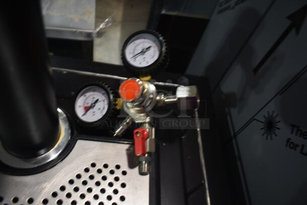LIKE NEW! Nostalgia KRS-2100 Metal Direct Draw Kegerator w/ Beer Tower, Coupler and Keg on Commercial Casters. 115 Volts, 1 Phase. Tested and Working! - Image 5 of 12