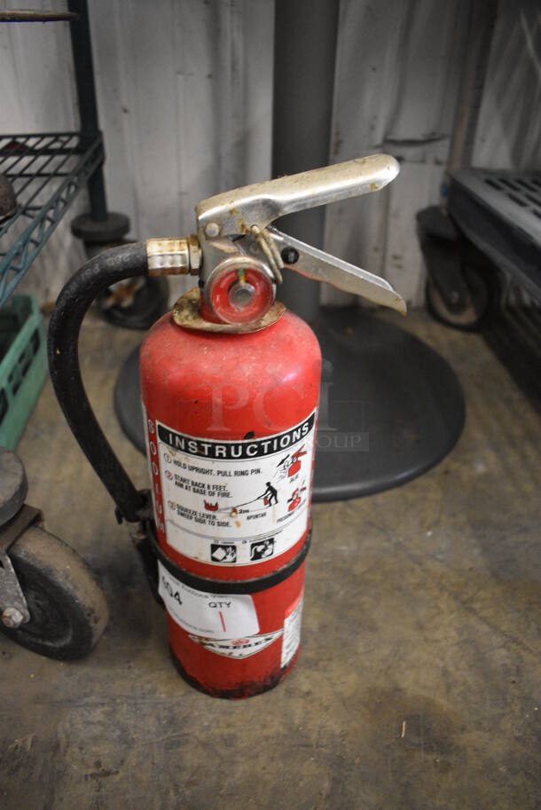 Amerex Fry Chemical Fire Extinguisher. 6x4x15