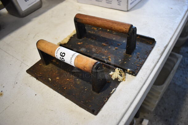 2 Metal Bacon Presses. 8x4.5x2.5, 9x5x3. 2 Times Your Bid! - Image 2 of 3